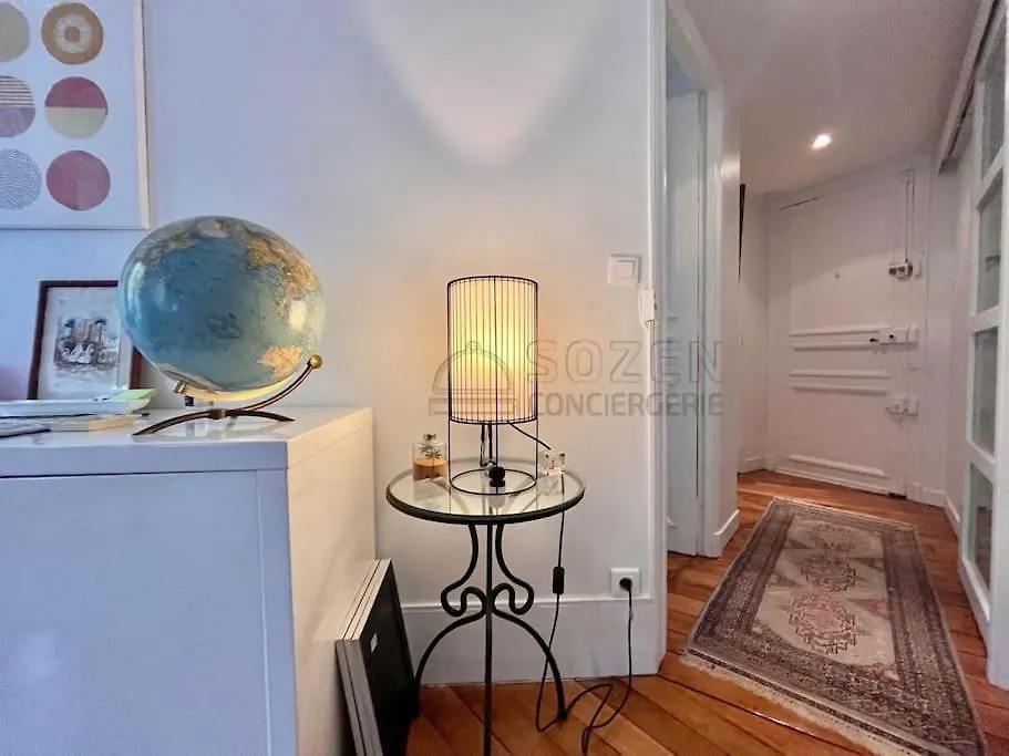 Le Montmartre 18 Apartman