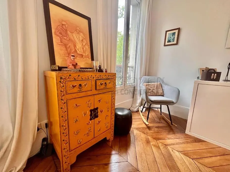 Le Montmartre 18 Παρίσι