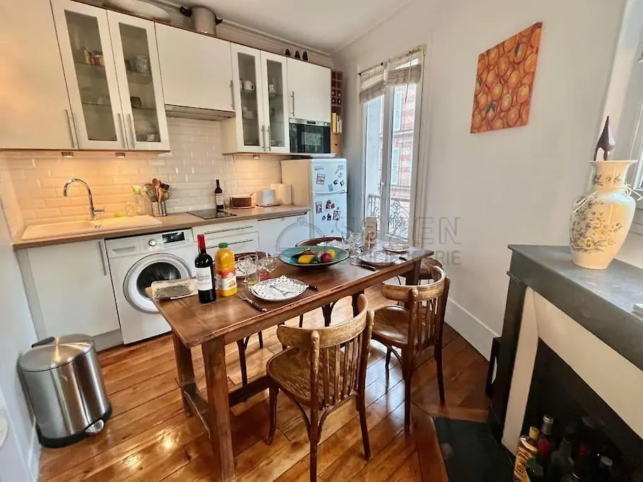 Διαμέρισμα Le Montmartre 18 *
